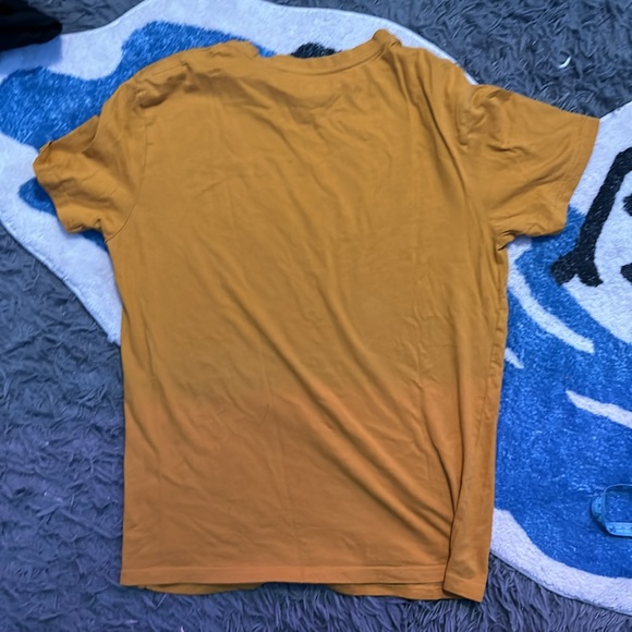 Head in the clouds mustard yellow shirt size small - Picture 4 of 4